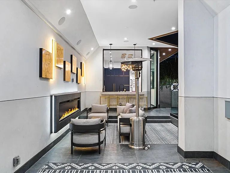840 California Ave — Photo 23