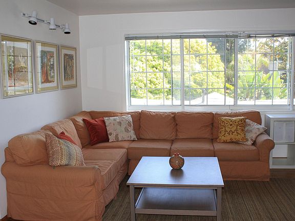 3rd image of 421 Sunset Ave APT D