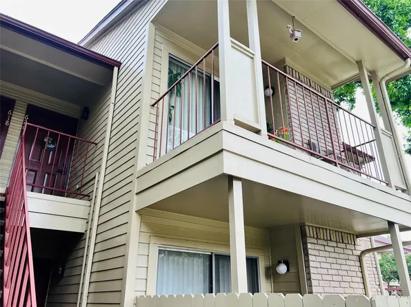 2120 El Paseo St APT 620, Houston, TX 77054