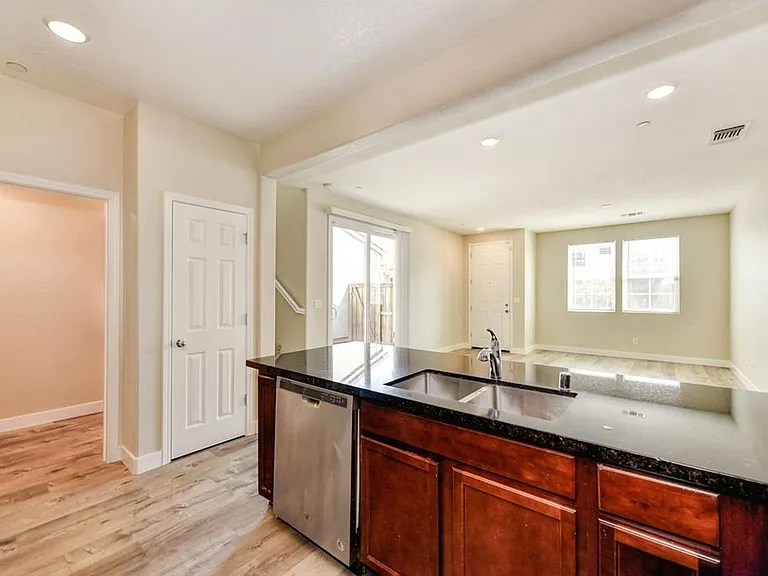 3967 Streamline St — Photo 7