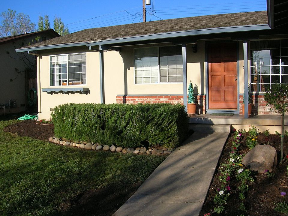 Front view close up