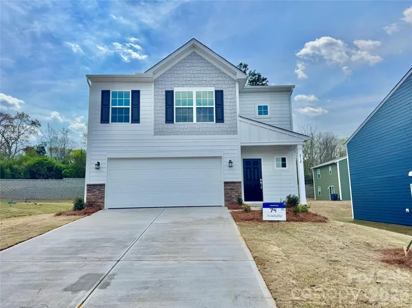 218 Astor St, Troutman, NC 28166