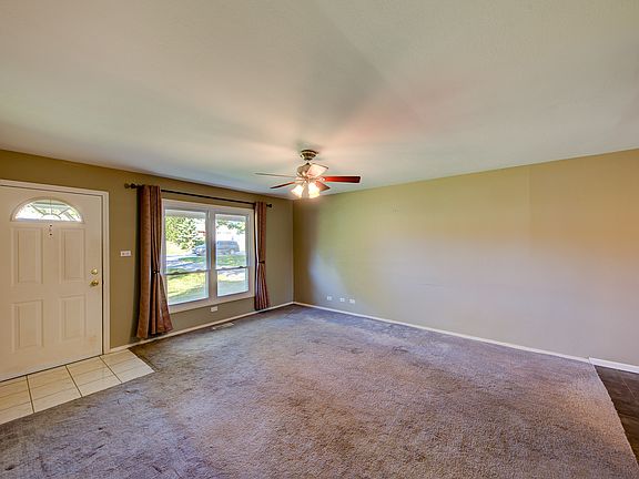 4th image of 8721 W 170th Pl