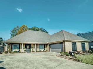 103 Elizabeth Dr, Brandon, MS 39042
