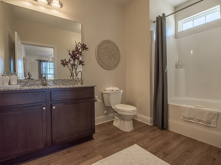 Afton Ridge Apartments — Photo 21