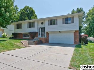 11305 Jefferson St, Omaha, NE 68137