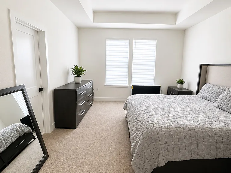 15064 Grove Lake Dr — Photo 11