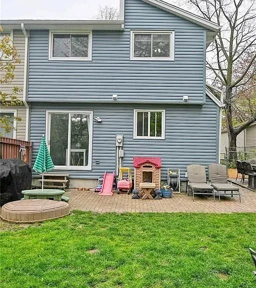 7 Ranchwood Cres — Photo 30