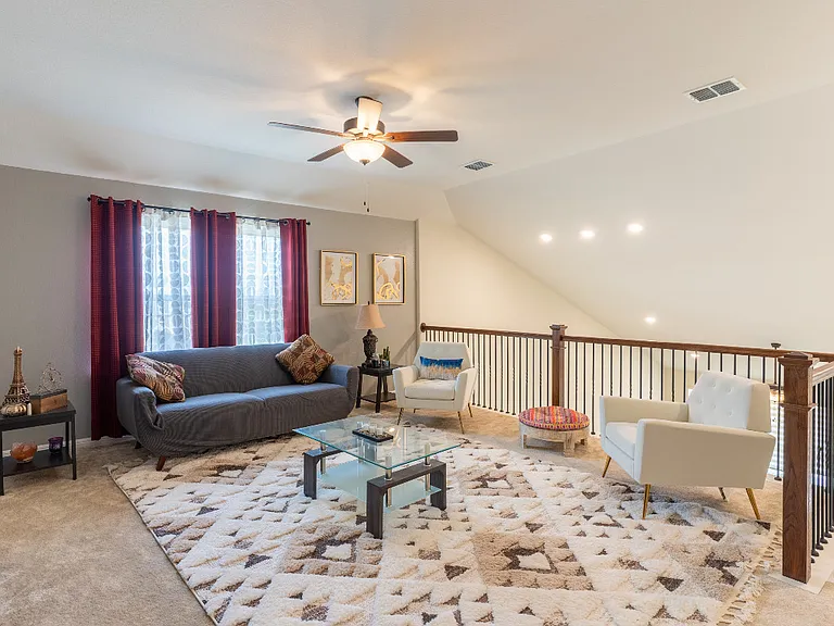 391 Purple Heart Dr — Photo 13