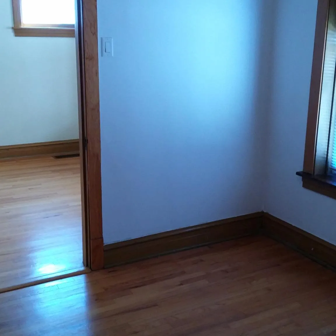 3444 N Karlov Ave — Photo 4