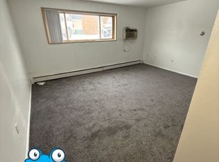 909 12th Ave NE APT 9, Jamestown, ND 58401