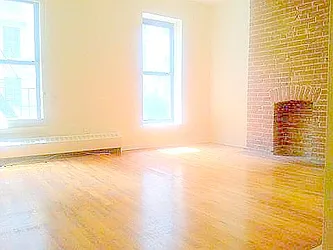 Rented by Manhattan Spaces