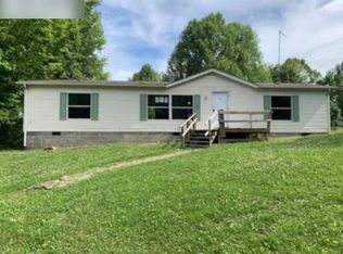 1112 Tank Pond Rd, Parksville, KY 40464