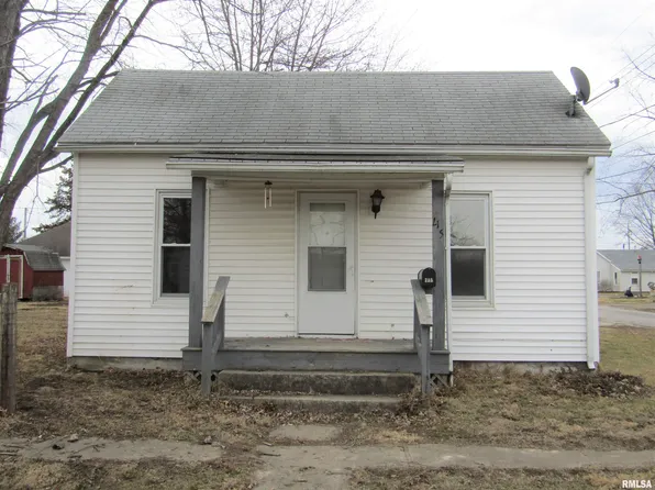 715 S Monroe St, Lewistown, IL 61542