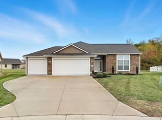 1814 Sonnet Cv, Fort Wayne, IN 46818