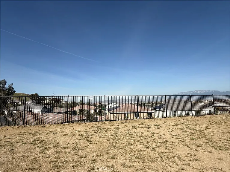 7815 Montecito Ln — Photo 18