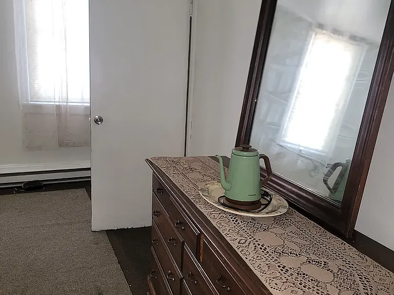 6035 Vine St — Photo 3