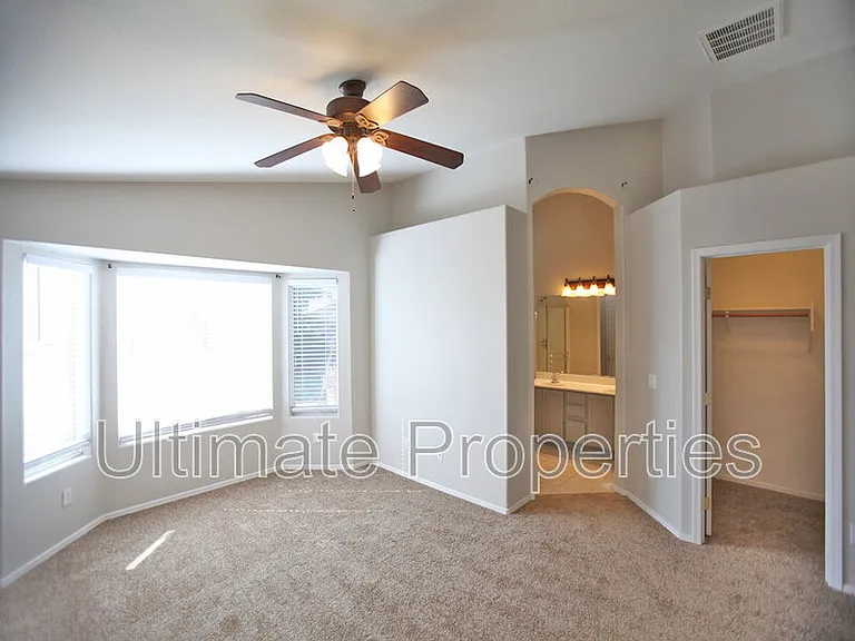 7725 W Foothill Dr — Photo 15