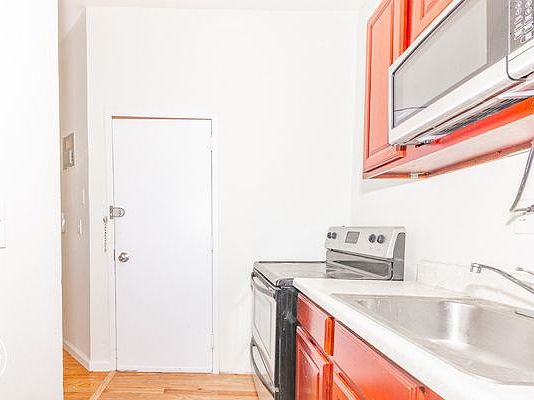 5th image of 1221 Atlantic Ave #2D