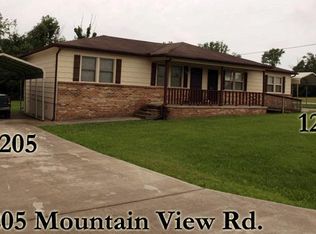 1205 Mountain View Dr, Cookeville, TN 38506