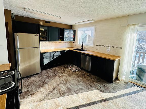 2nd image of 351 Range Road 113 #58532