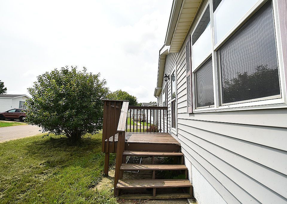 1st image of 106 Jefferson Dr #46
