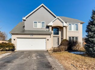 2026 Bunker Cir, Naperville, IL 60563