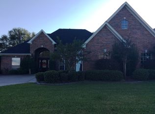 2705 Pat Ln, Nederland, TX 77627