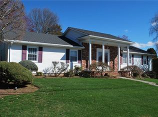 3 Carriage Way, North Providence, RI 02904