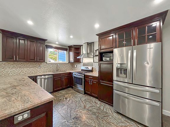 5th image of 3477 Aveley Pl