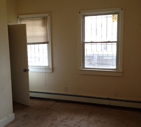 4th image of 184 Parker St #3