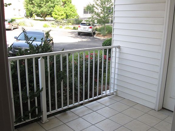 5th image of 8501 Atrium Dr APT 101