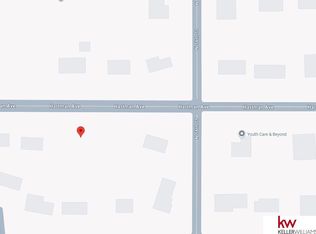 5615-5625 Hartman Ave, Omaha, NE 68104