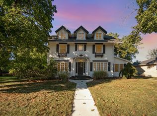 726 Bloomfield Blvd, Jackson, MI 49203