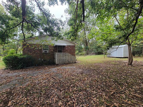 2nd image of 208 Williams Street
