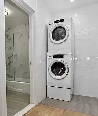 Rented by Bohemia Realty Group | media 15