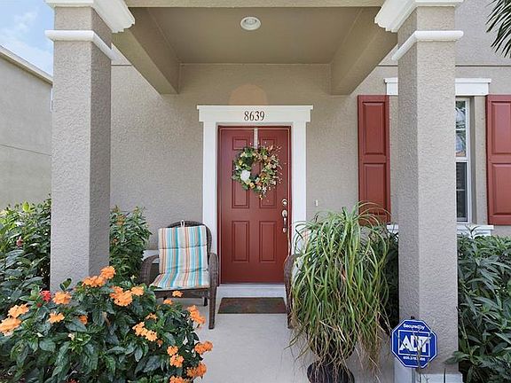4th image of 8639 Turnstone Shore Ln