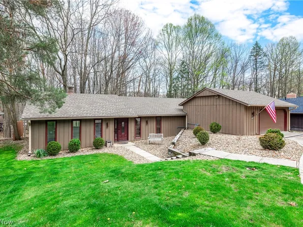 17364 Falling Water Rd, Strongsville, OH 44136