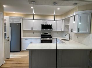 305 Rector St, Perth Amboy, NJ 08861