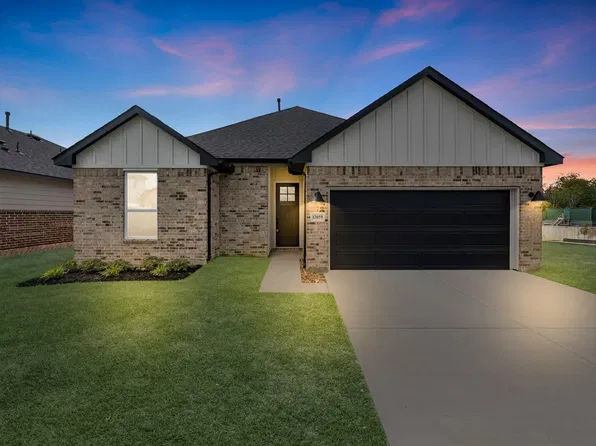 12059 Curlin Dr, Willis, TX 77318