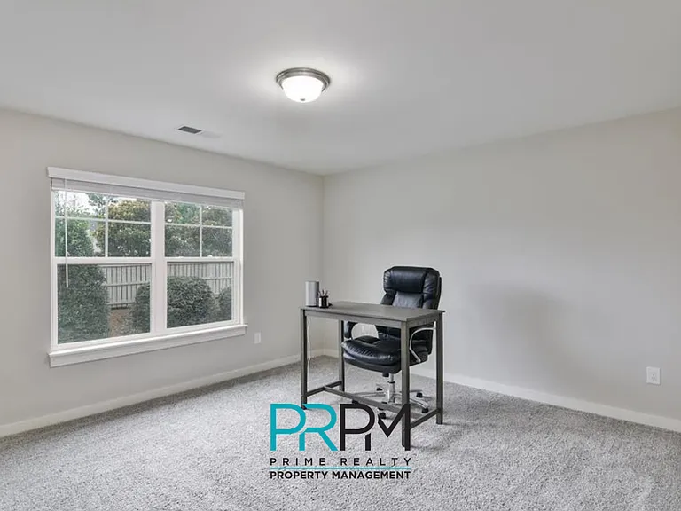 826 Stonebriar St #1 — Photo 20