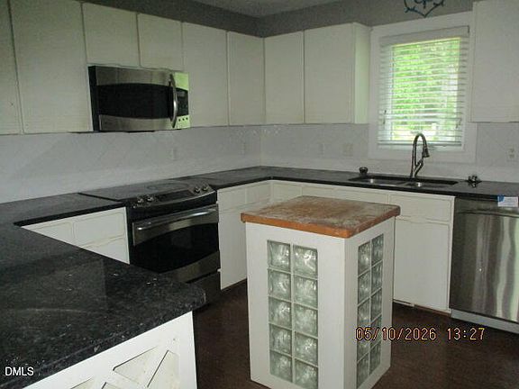 4th image of 612 Short Spoon Cir