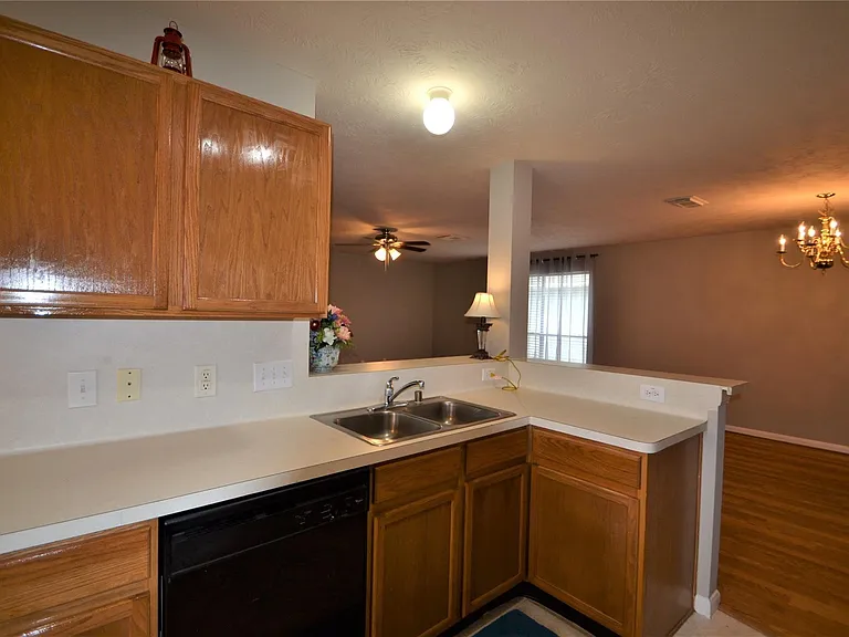 5126 Riverwood Dr — Photo 23