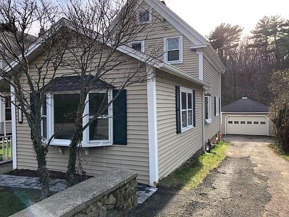2nd image of 328 Essex Ave