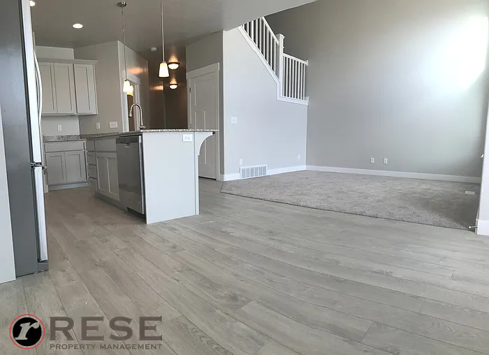 903 W Skyraider Ln — Photo 10