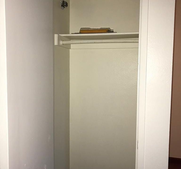 Coat closet