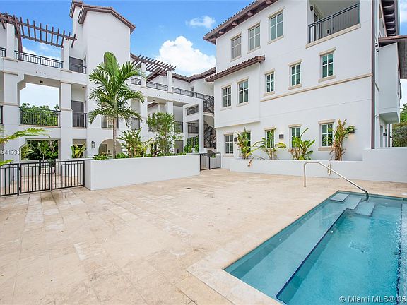 4th image of 1228 Anastasia Ave #Penthouse 303
