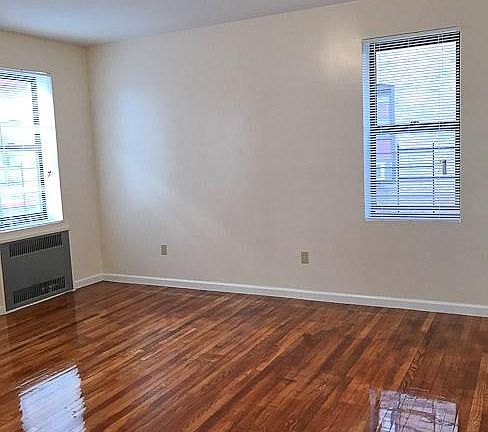 3rd image of 88-05 153rd St #4