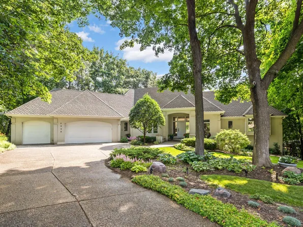 4929 Green Farms Cir, Edina, MN 55436