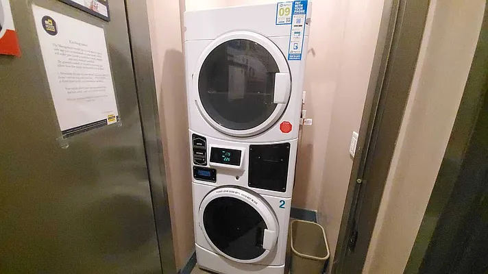 Rented by Compass | media 9